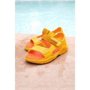 Dětské sandály Biomecanics žlutá barva